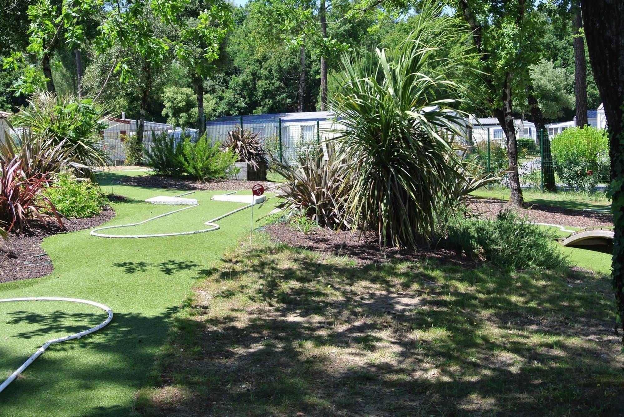 Camping Officiel Siblu La Pignade Ronce-les-Bains Exterior photo